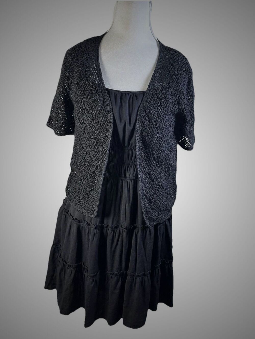 Liz Baker y2k Goth Cottage boho Black crochet short sleeve cardigan sweater Sz M
